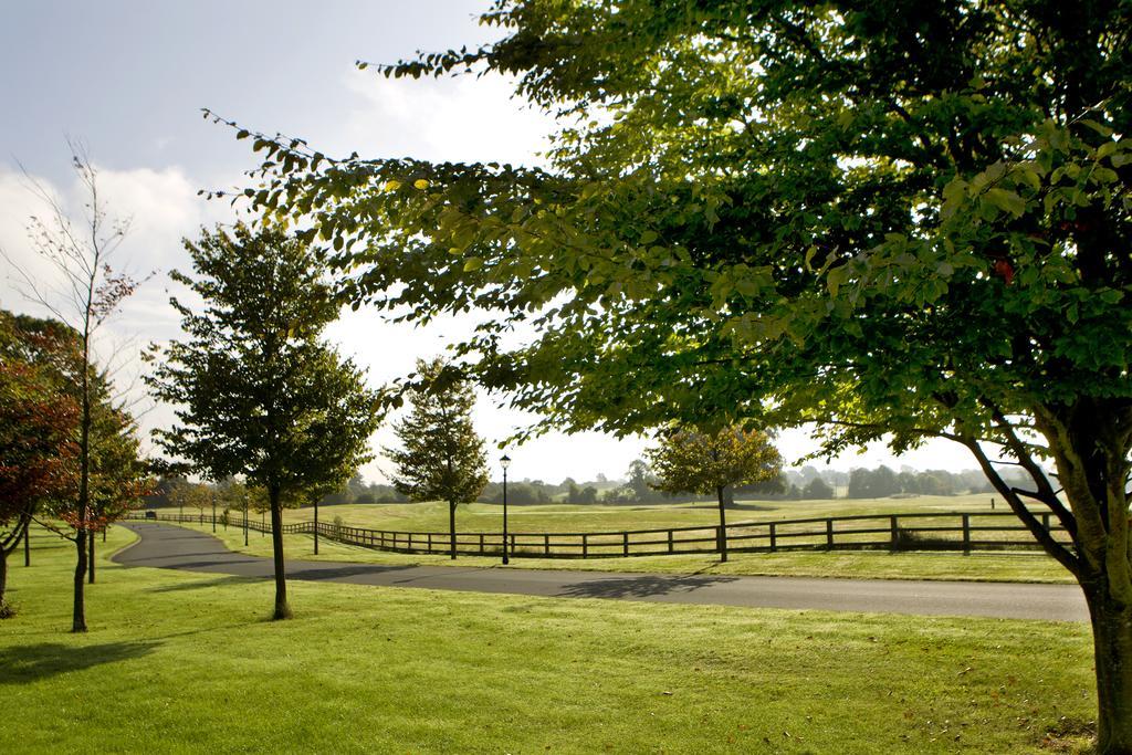 Moyvalley Hotel & Golf Resort Bagian luar foto