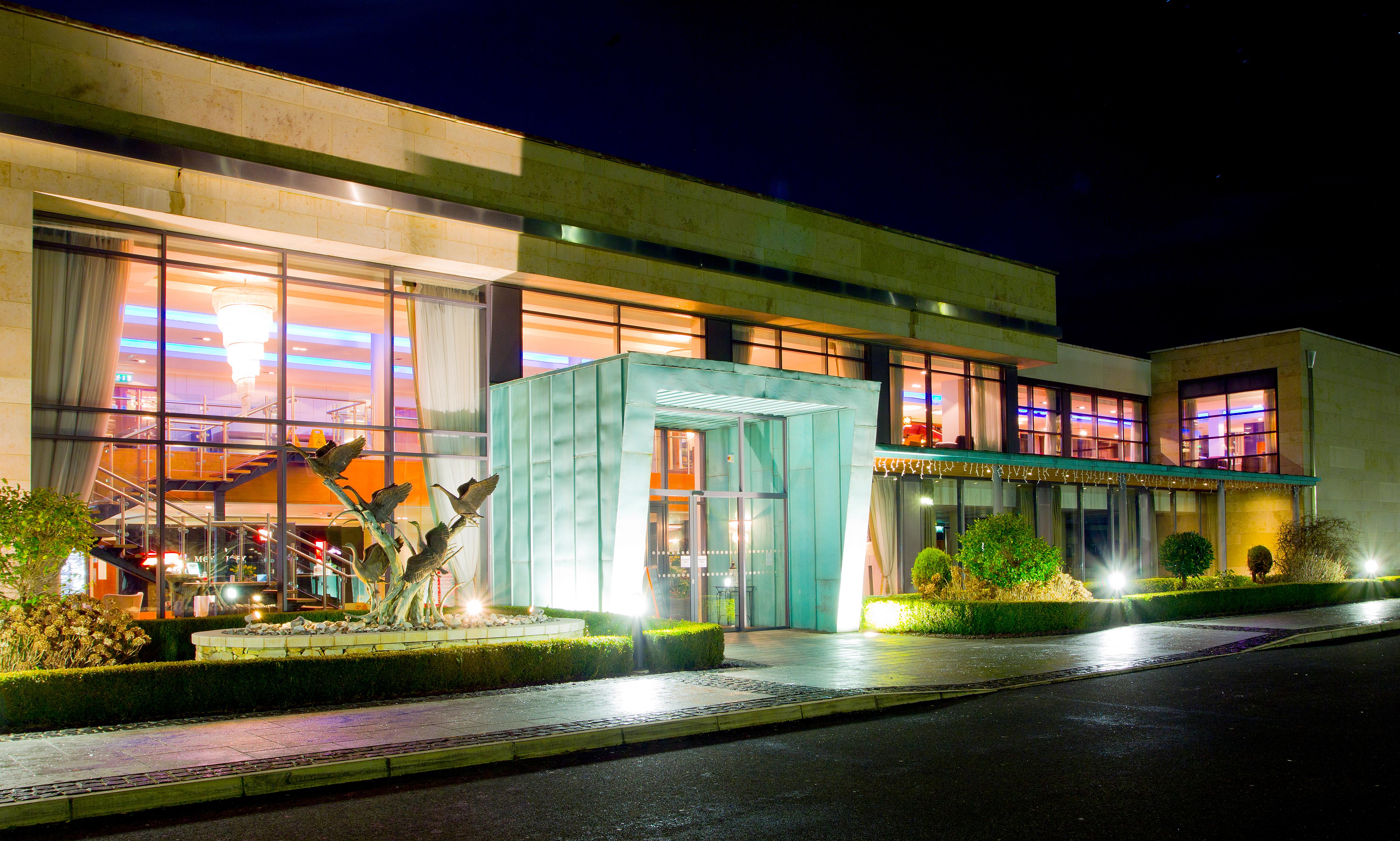 Moyvalley Hotel & Golf Resort Bagian luar foto