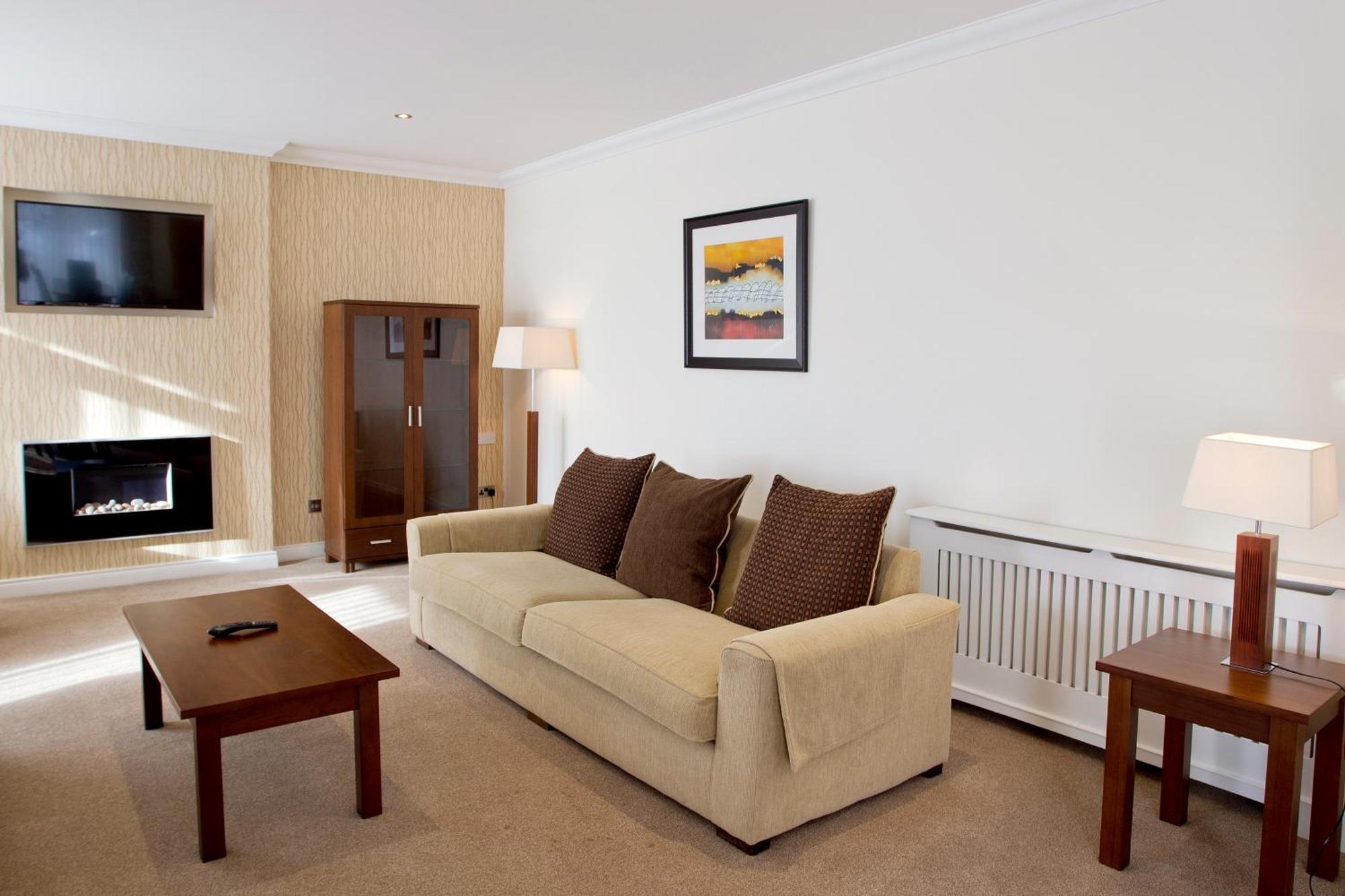 Moyvalley Hotel & Golf Resort Bagian luar foto